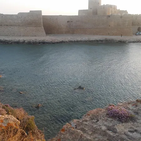 Annibale * Isola Di Capo Rizzuto